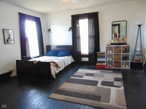 Photo of 1302 S Prairie Street, Frankfort, IN