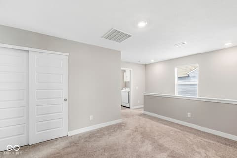 Photo of 2731 Grassy Branch Drive, Whitestown, IN