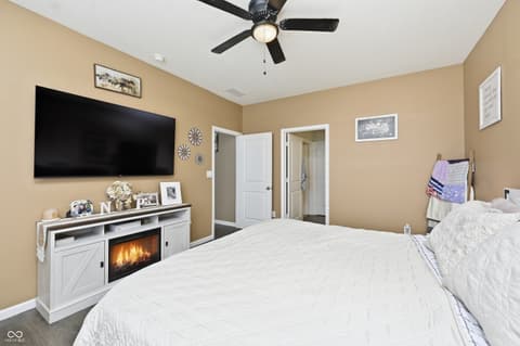 Bedroom at 1593 Fairmount Drive, Greenfield, IN