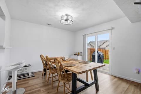 Photo of 635 Daniel Court, Westfield, IN