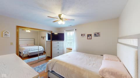 Photo of 413 Dangerfield Drive, Beech Grove, IN
