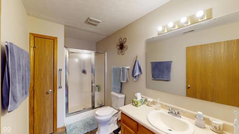 Photo of 413 Dangerfield Drive, Beech Grove, IN