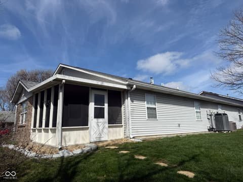 Photo of 413 Dangerfield Drive, Beech Grove, IN
