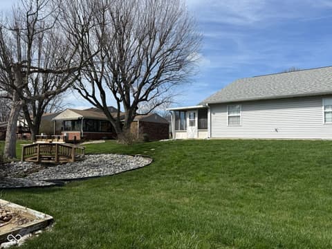 Photo of 413 Dangerfield Drive, Beech Grove, IN