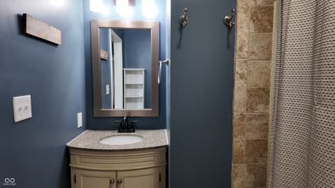 Photo of 1121 S Capitol Avenue, Indianapolis, IN