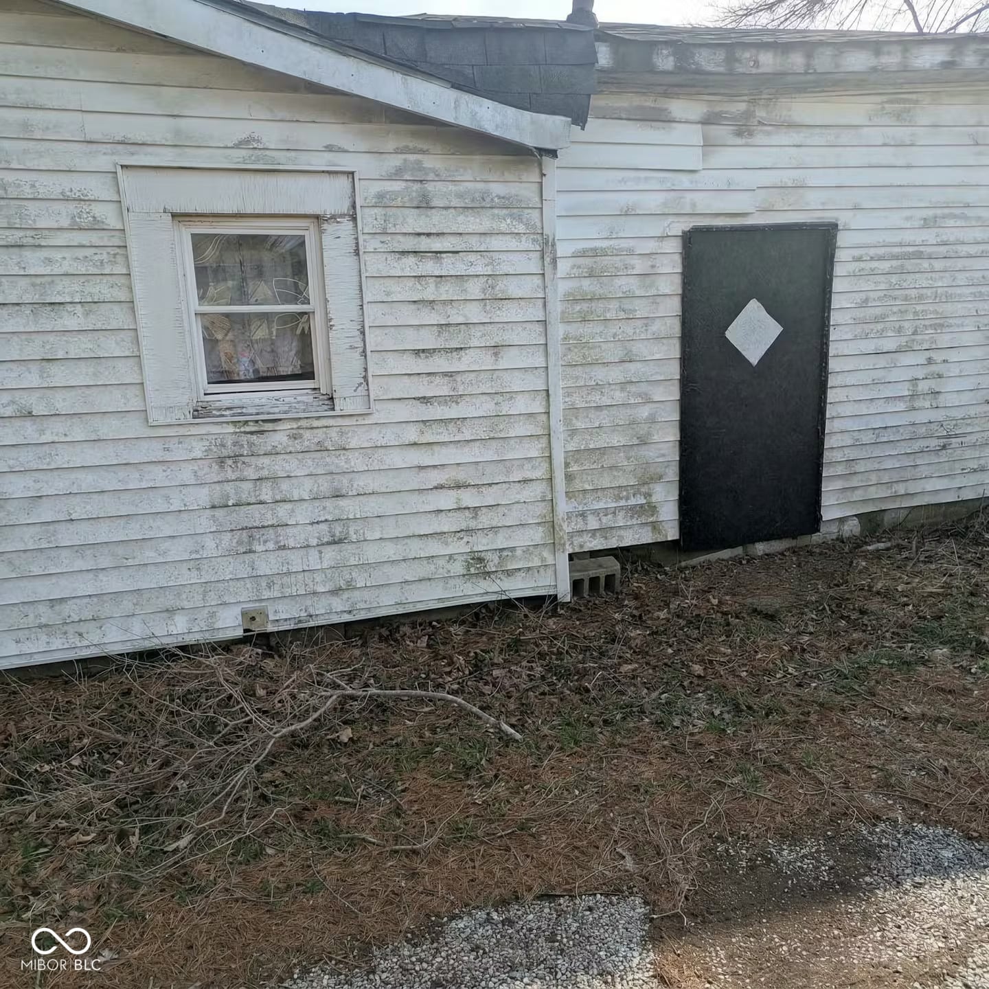 Side exterior at 210 Maple Street, Tipton, IN
