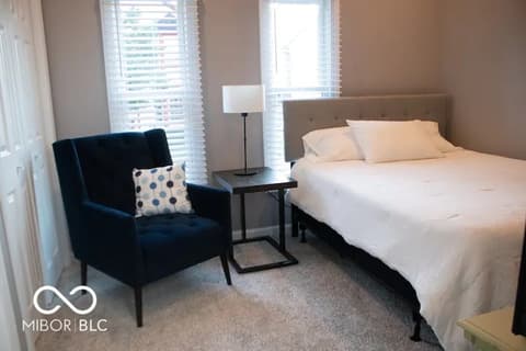Photo of 621 W 10th Street, Indianapolis, IN