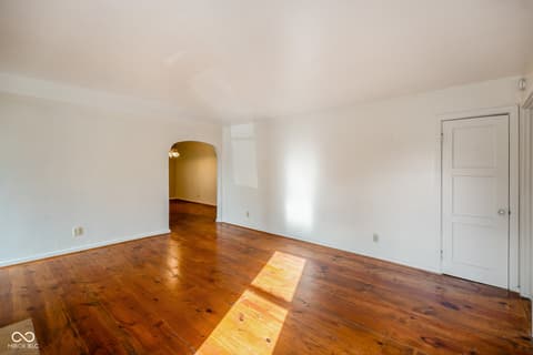 Photo of 996 Old State Road 46, Nashville, IN