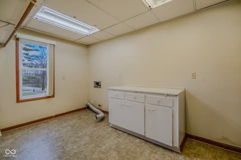 Photo of 996 Old State Road 46, Nashville, IN