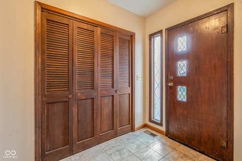 Photo of 996 Old State Road 46, Nashville, IN