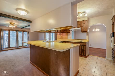 Photo of 996 Old State Road 46, Nashville, IN