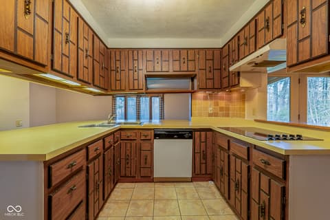 Photo of 996 Old State Road 46, Nashville, IN