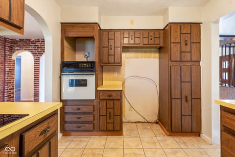 Photo of 996 Old State Road 46, Nashville, IN