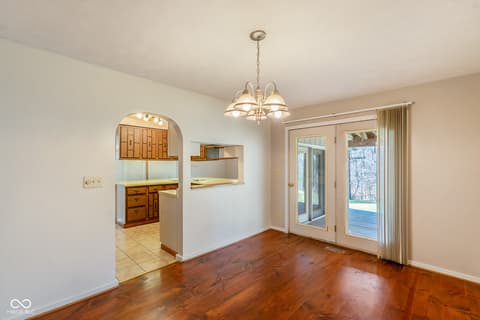 Photo of 996 Old State Road 46, Nashville, IN