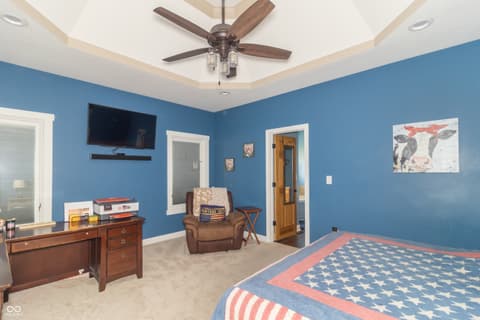 Photo of 1715 E Twin Oak Boulevard, Greenfield, IN
