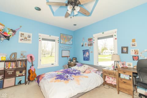 Photo of 1715 E Twin Oak Boulevard, Greenfield, IN