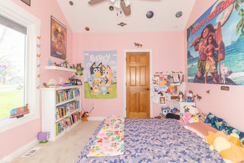 Photo of 1715 E Twin Oak Boulevard, Greenfield, IN