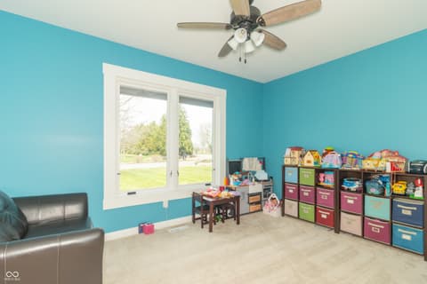 Photo of 1715 E Twin Oak Boulevard, Greenfield, IN