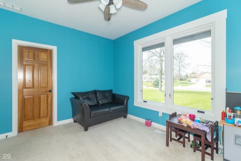 Photo of 1715 E Twin Oak Boulevard, Greenfield, IN