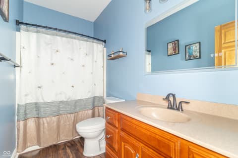 Photo of 1715 E Twin Oak Boulevard, Greenfield, IN