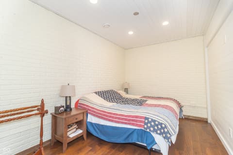 Photo of 1715 E Twin Oak Boulevard, Greenfield, IN