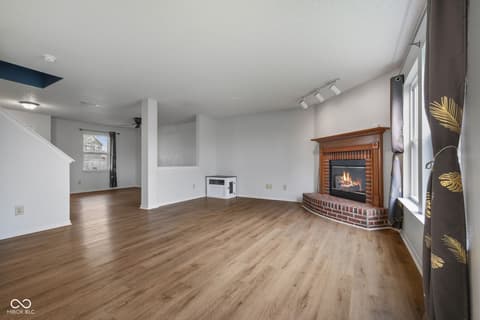 Photo of 9116 Centenary Court, Camby, IN