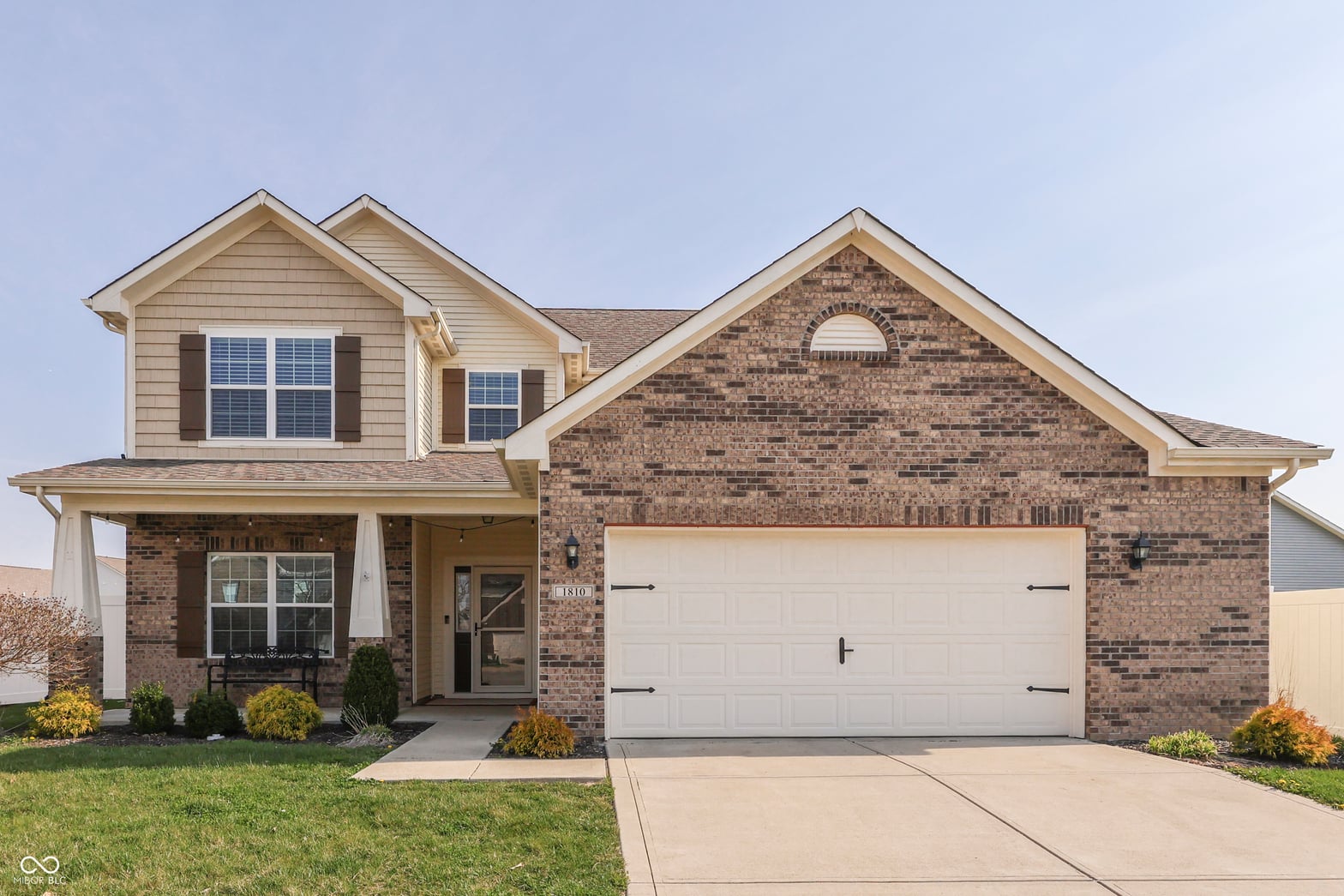 Front exterior at 1810 Maplewood Court, Pendleton, IN
