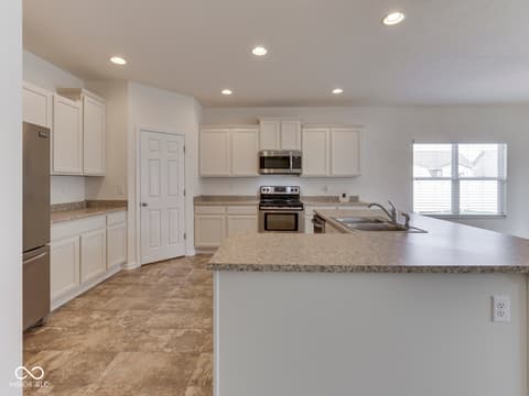 Kitchen at 1810 Maplewood Court, Pendleton, IN