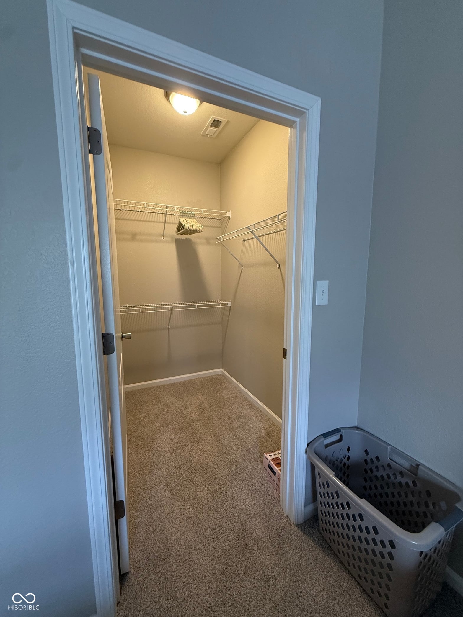 Walk In Closets