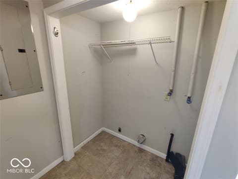 Photo of 8053 N Sugar Creek Myrtle Lane, Fairland, IN
