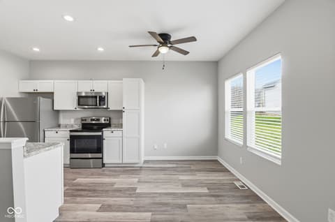 Photo of 1726 River Shore Parkway, Indianapolis, IN