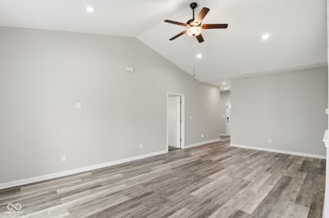 Photo of 1726 River Shore Parkway, Indianapolis, IN