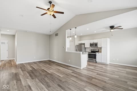 Photo of 1726 River Shore Parkway, Indianapolis, IN