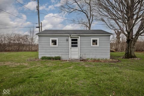Photo of 244 E 75th Street, Anderson, IN