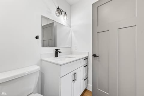 Photo of 301 Beech Road, North Vernon, IN