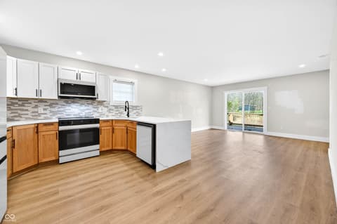Photo of 301 Beech Road, North Vernon, IN