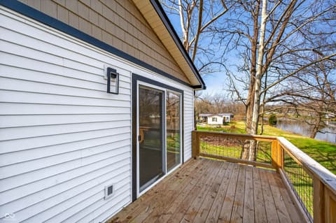 Photo of 301 Beech Road, North Vernon, IN