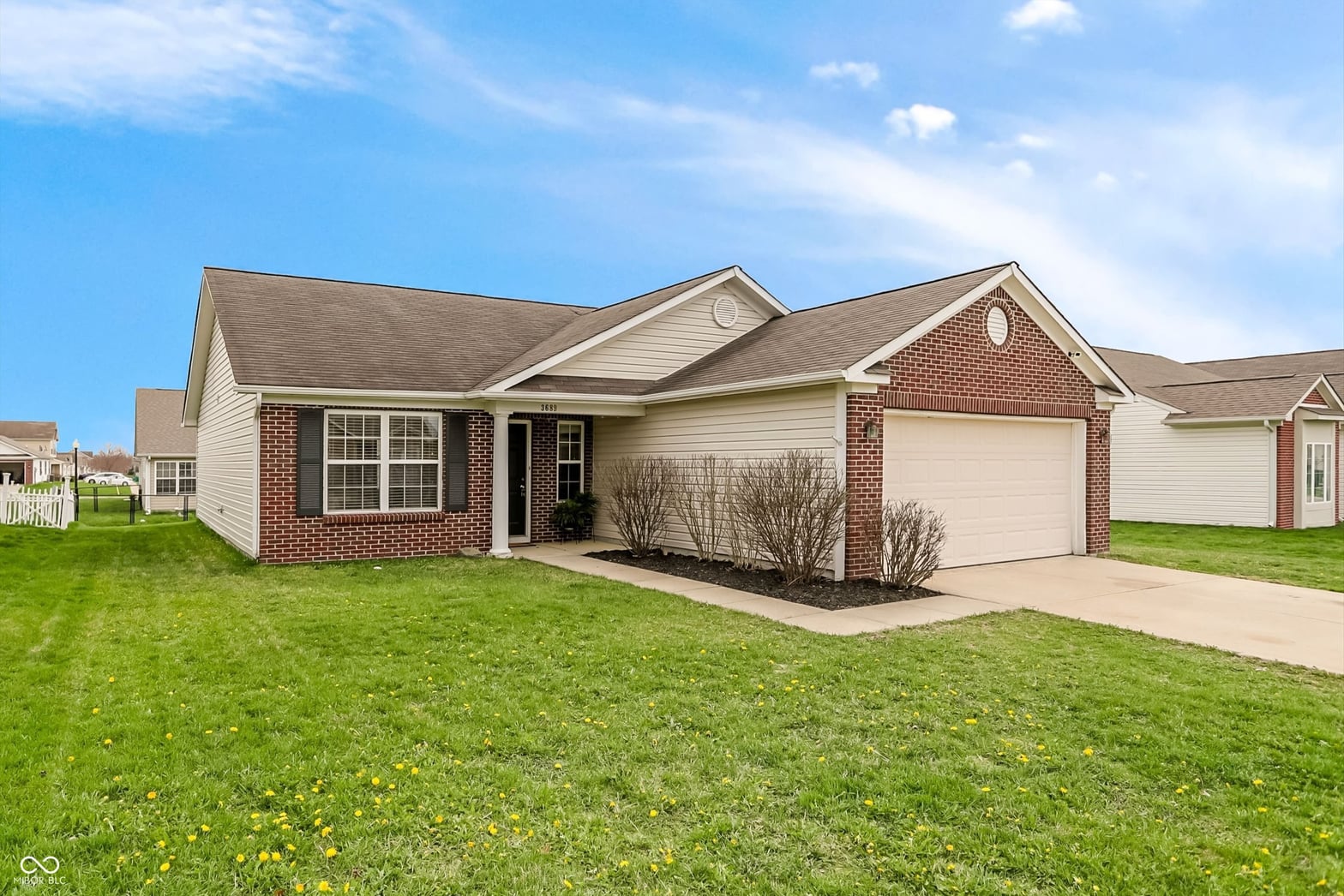 Photo of 3689 Indigo Blue Boulevard, Whitestown, IN