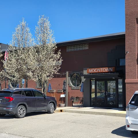 Photo of 3689 Indigo Blue Boulevard, Whitestown, IN