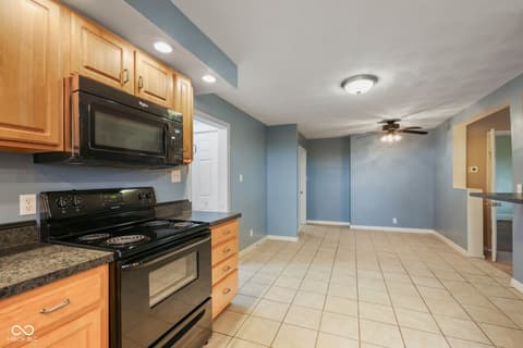 Photo of 7120 N 450 E, Lebanon, IN