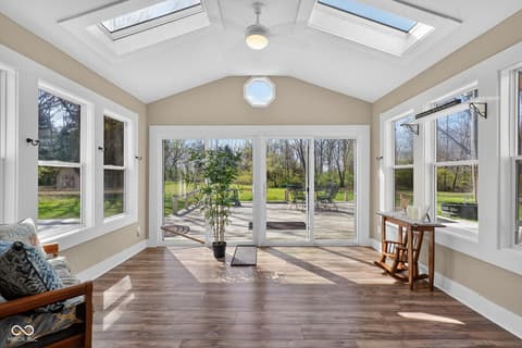 Photo of 330 Duck Creek Lane, Noblesville, IN