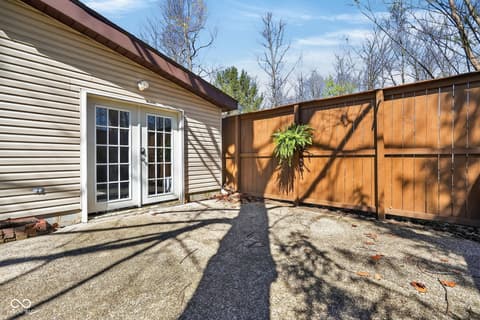 Photo of 330 Duck Creek Lane, Noblesville, IN