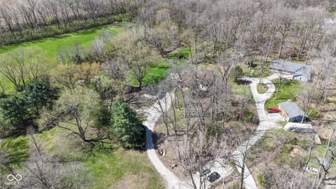 Photo of 330 Duck Creek Lane, Noblesville, IN