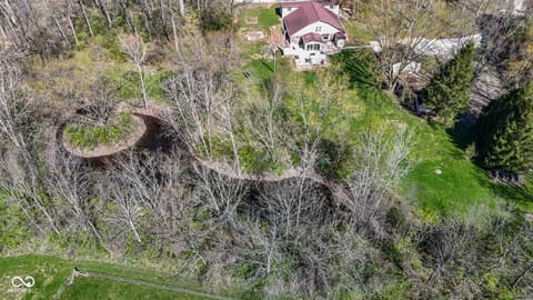Photo of 330 Duck Creek Lane, Noblesville, IN