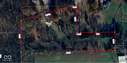 Photo of 330 Duck Creek Lane, Noblesville, IN