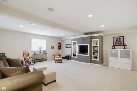 Photo of 9660 Sunwood Way, Carmel, IN