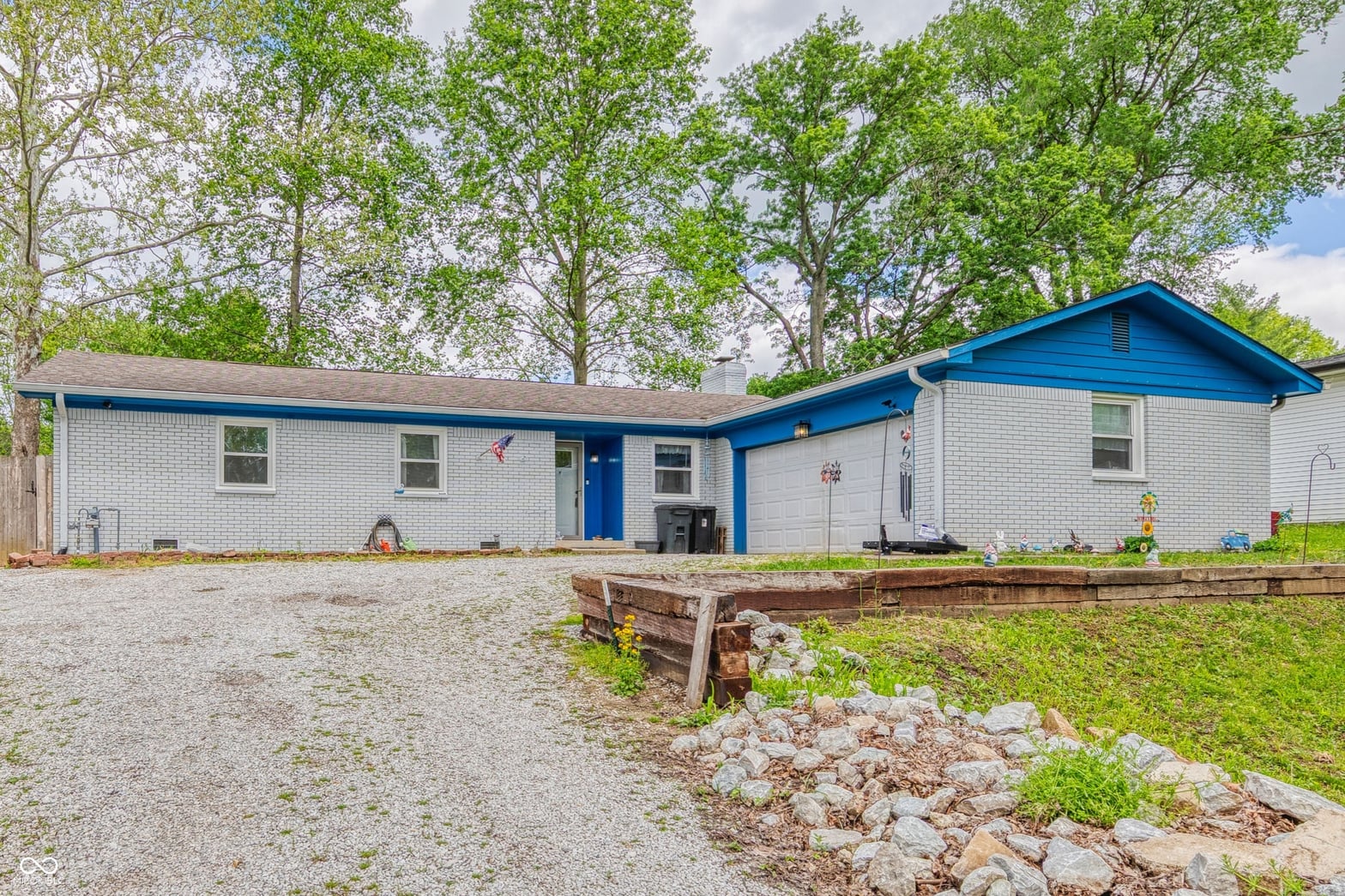 Photo of 7604 Hillcrest Drive, Mooresville, IN