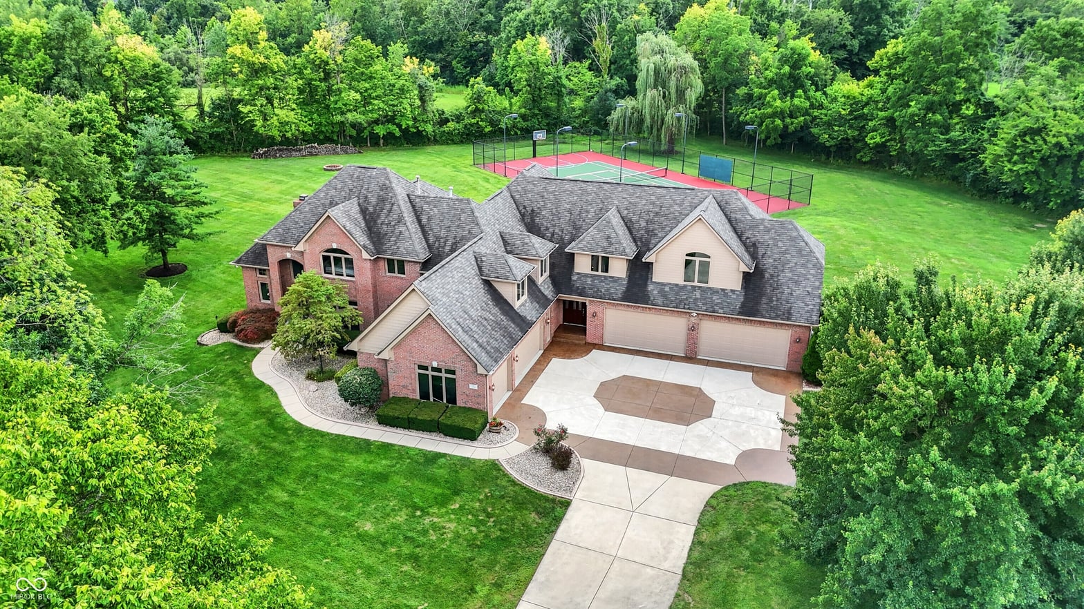 Photo of 4261 W Stones Crossing Road, Greenwood, IN