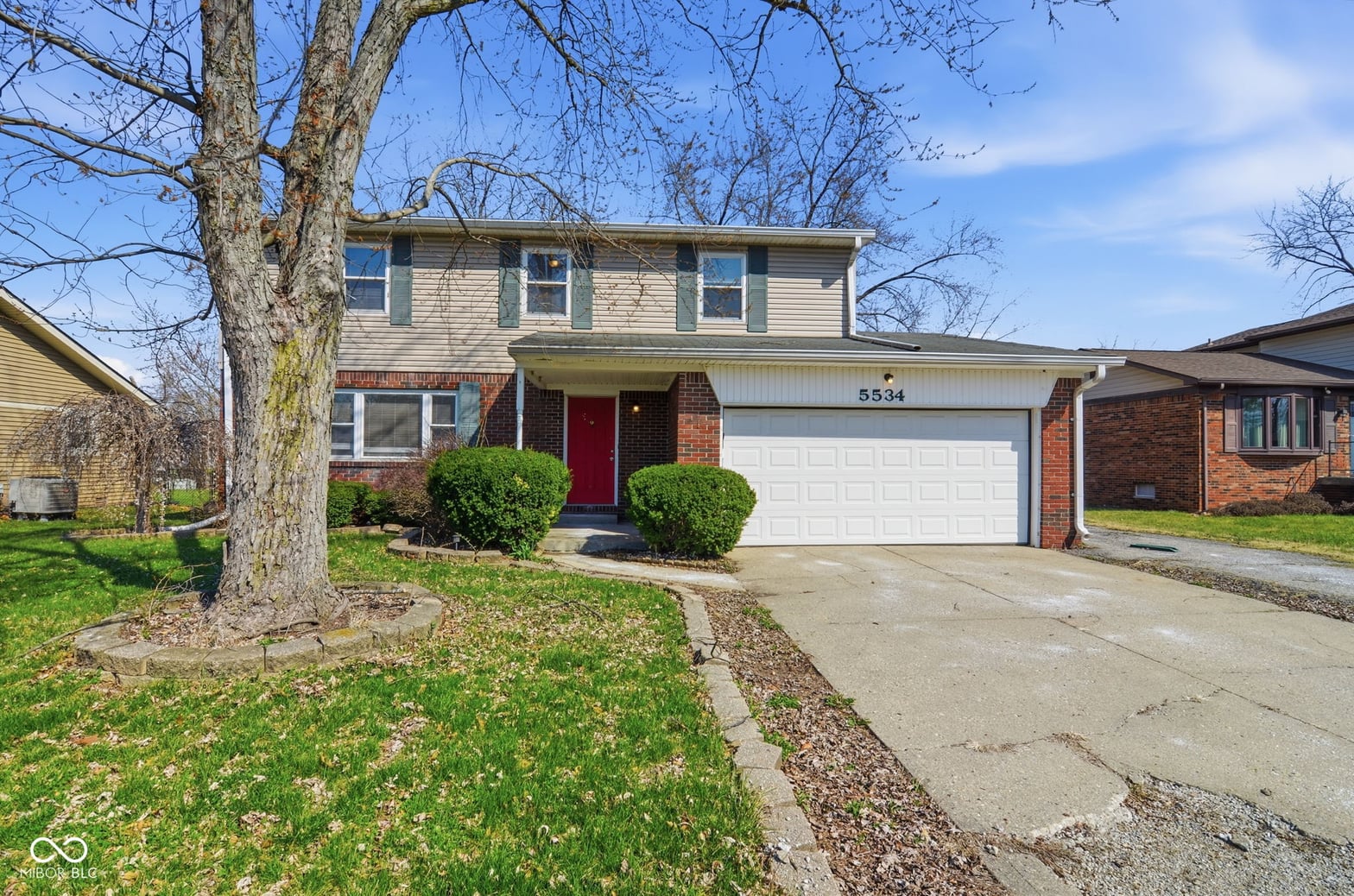 Photo of 5534 Hill Rise Drive, Indianapolis, IN