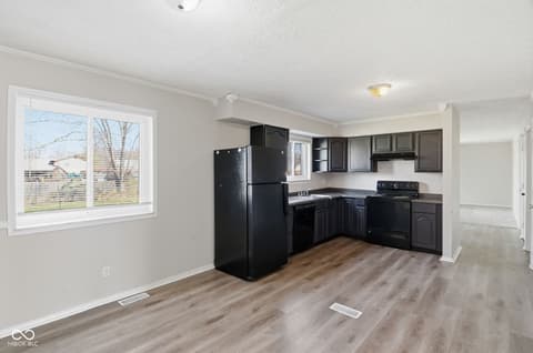 Photo of 5534 Hill Rise Drive, Indianapolis, IN